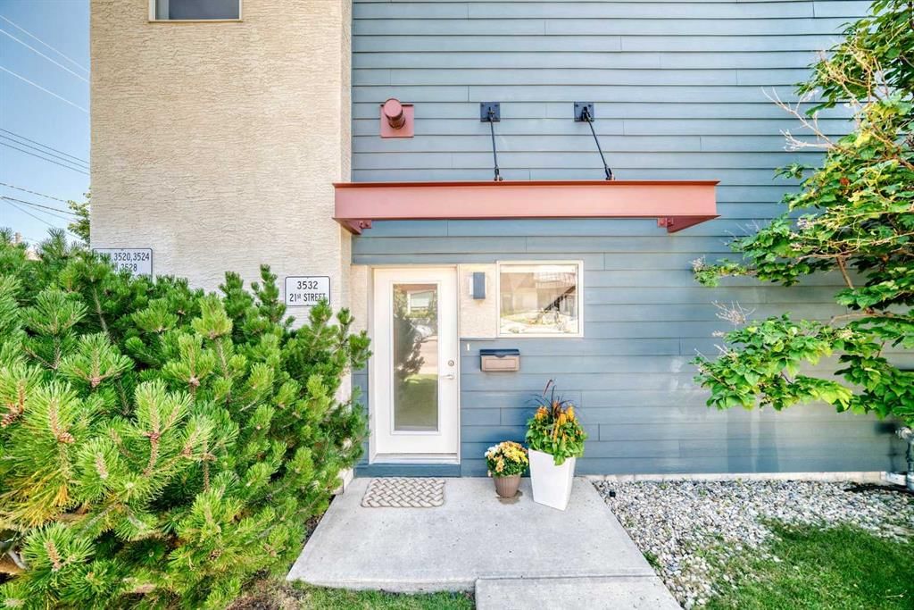 3532 21 Street SW, Calgary — photo 5 of 50
