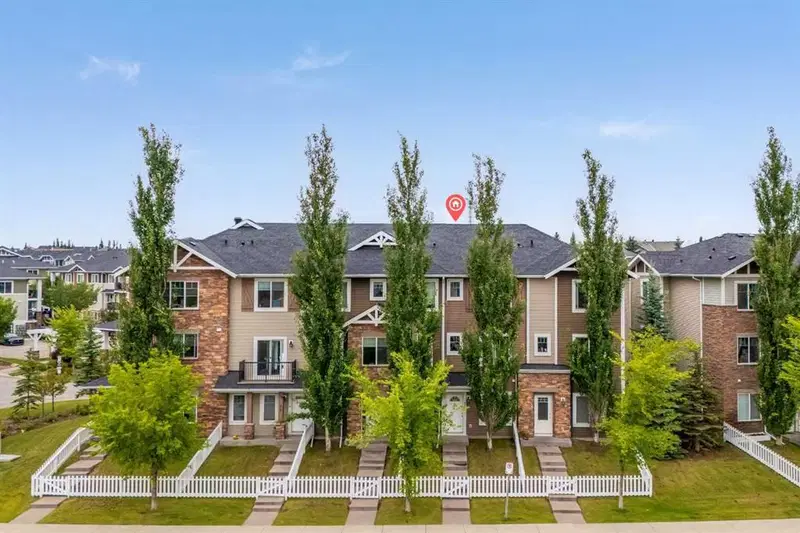 56, 300 MARINA Drive, Chestermere — main listing photo