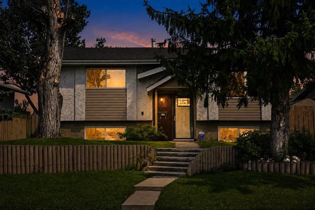 440 Ogden Drive SE, Calgary — photo 2 of 33