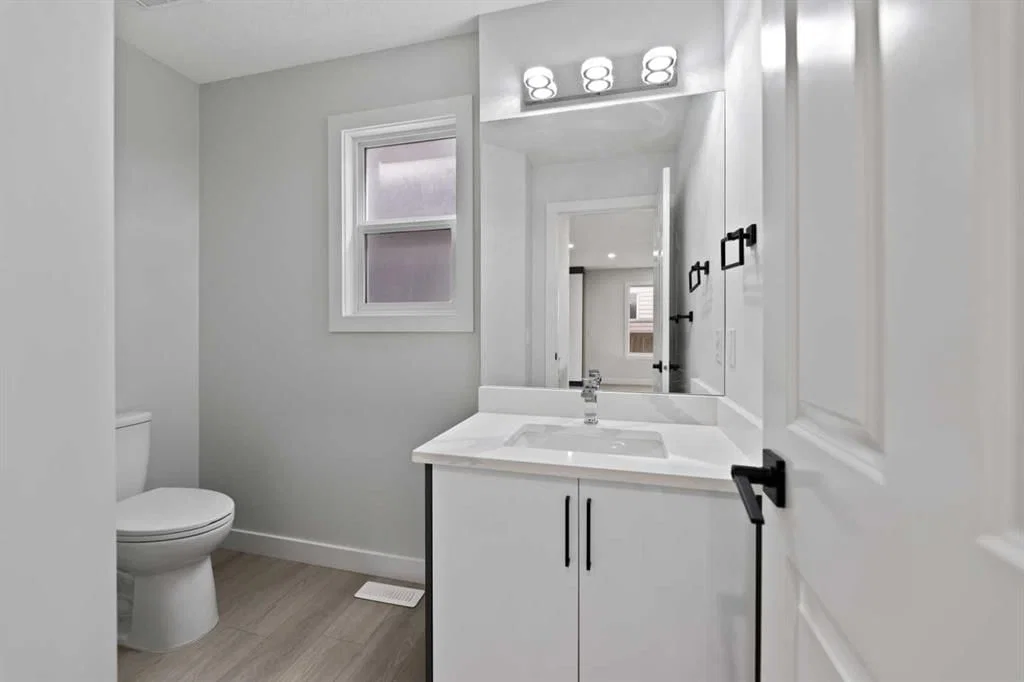 81 Saddlecrest Green NE, Calgary — photo 4 of 39