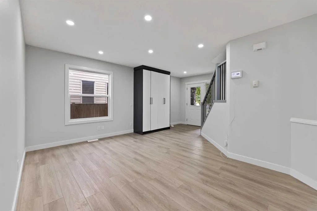 81 Saddlecrest Green NE, Calgary — photo 5 of 39