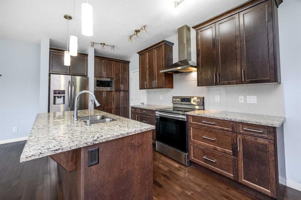 101 SAVANNA Close NE, Calgary — photo 5 of 45