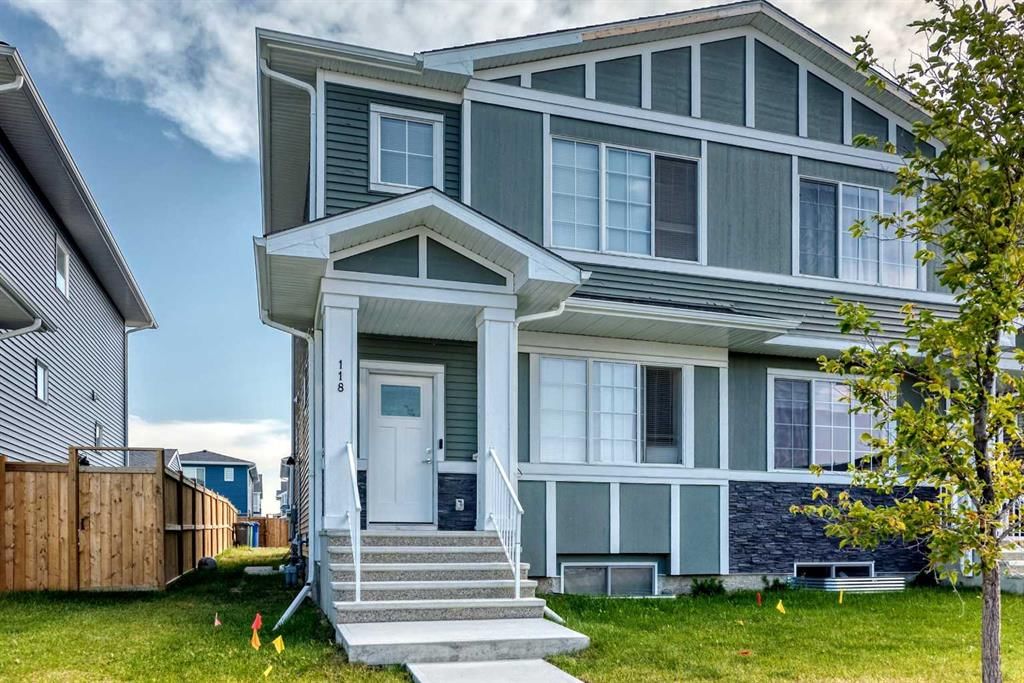 118 Chelsea Mews, Chestermere — main listing photo