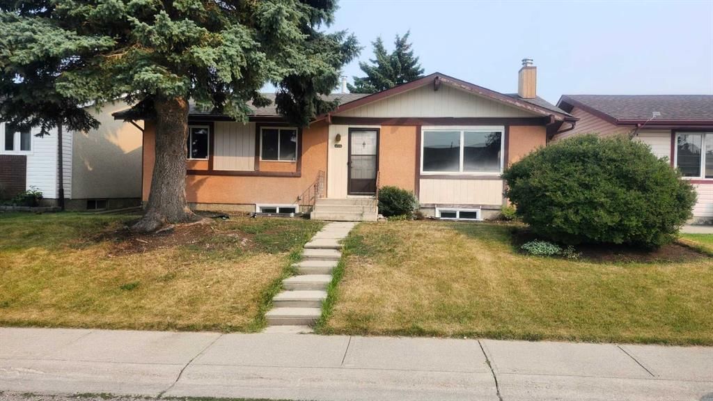 6736 Malvern Road NE, Calgary — main listing photo