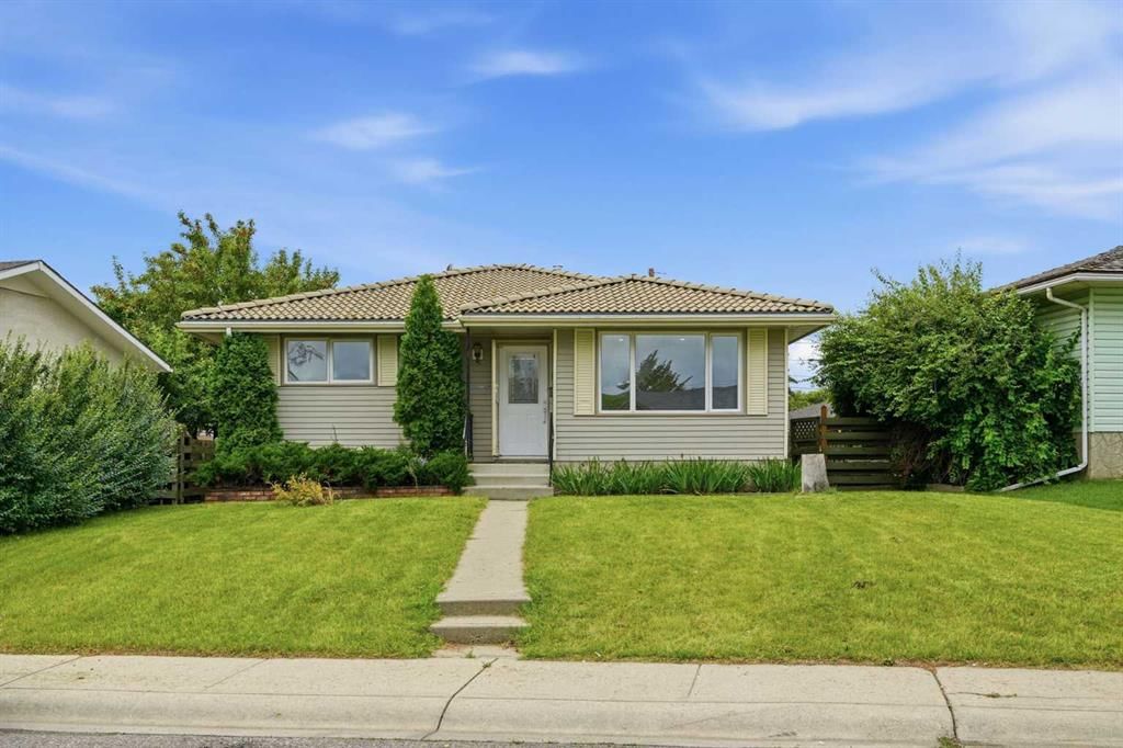 52 Penedo Place SE, Calgary — recently sold home