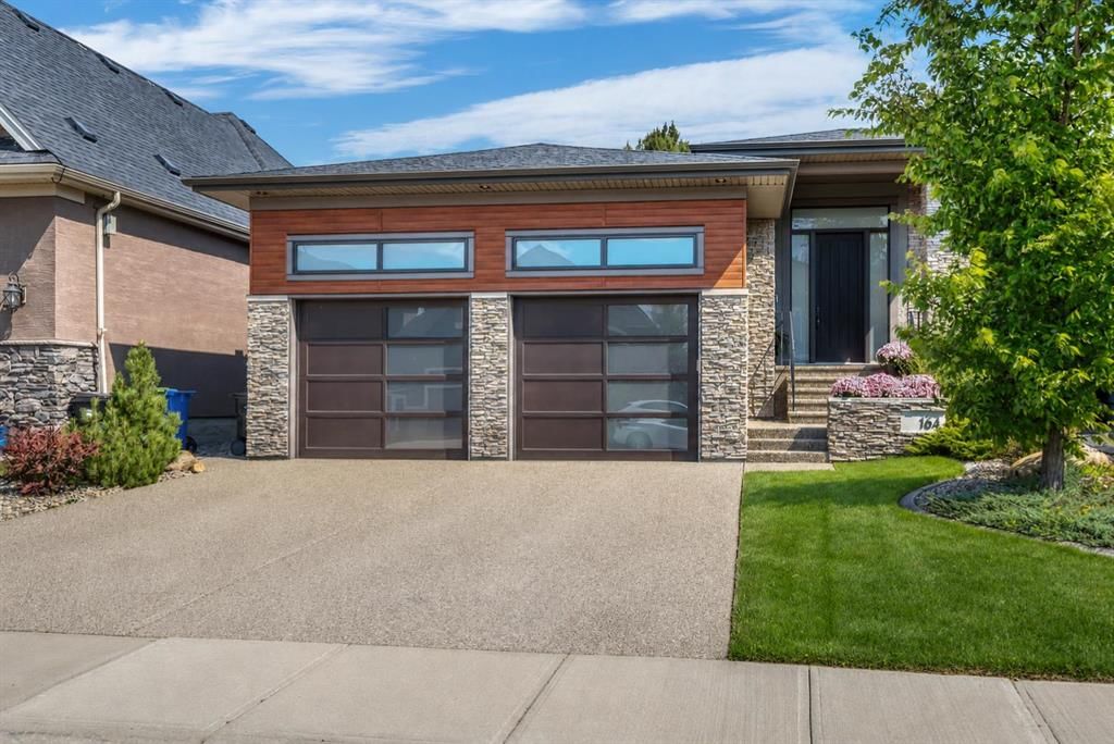 164 Cranbrook Drive SE, Calgary — main listing photo