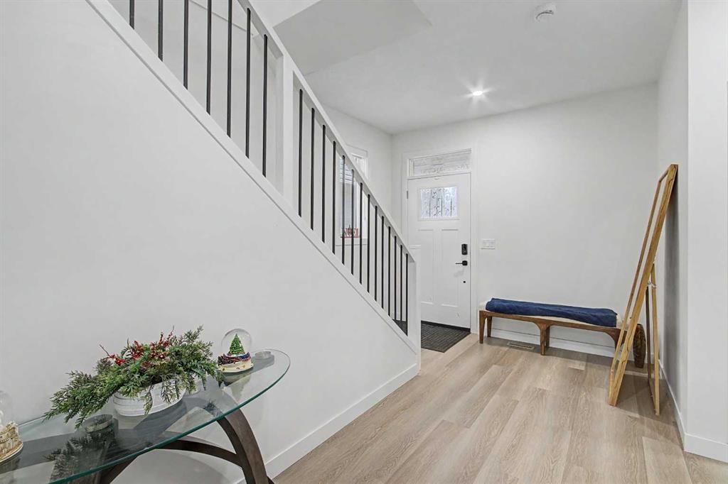 67 Copperhead Grove SE, Calgary — photo 2 of 37