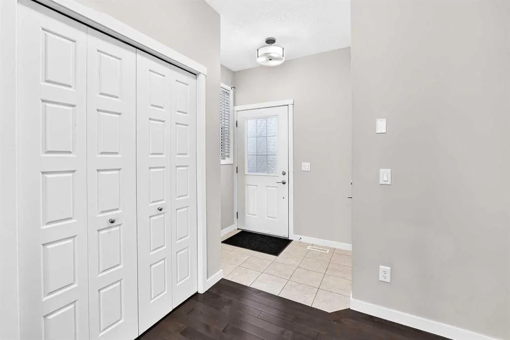 98 Saddlelake Terrace, Calgary — photo 3 of 49