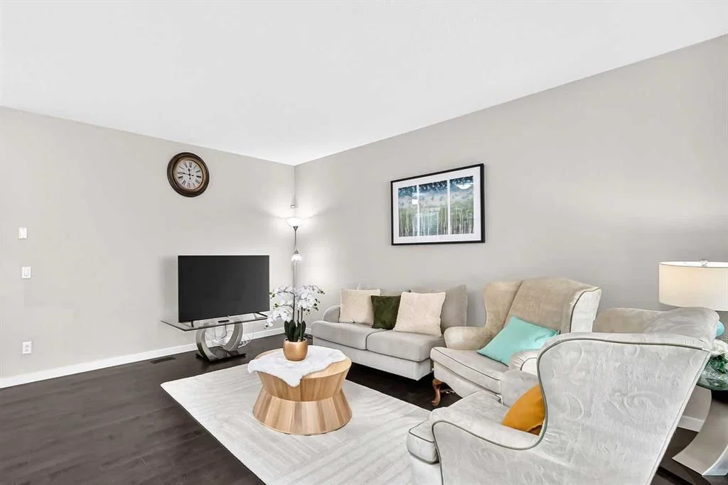 98 Saddlelake Terrace, Calgary — photo 4 of 49