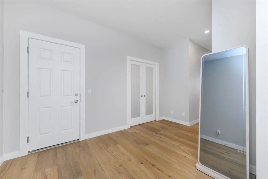 171 Corner Glen Grove NE, Calgary — photo 5 of 46