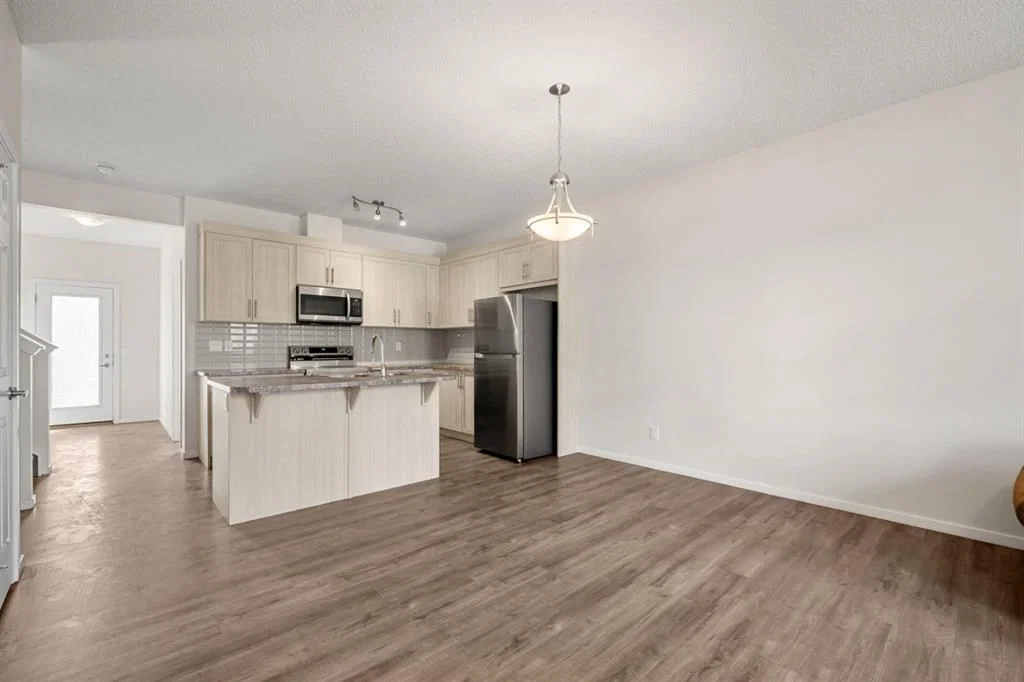 61 Cityline Gate NE, Calgary — photo 2 of 48