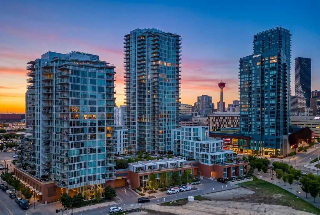 1307, 519 Riverfront Avenue SE, Calgary — main listing photo