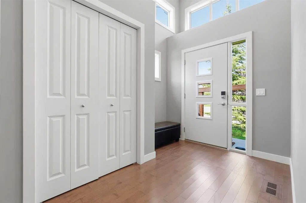 125 Walden Rise SE, Calgary — photo 3 of 47
