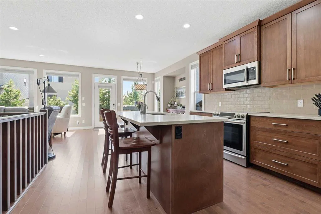 125 Walden Rise SE, Calgary — photo 5 of 47