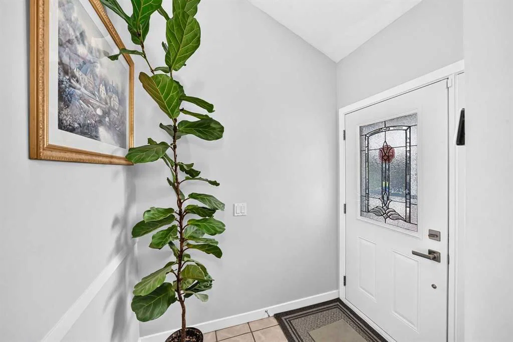 76 aberfoyle Close NE, Calgary — photo 3 of 42
