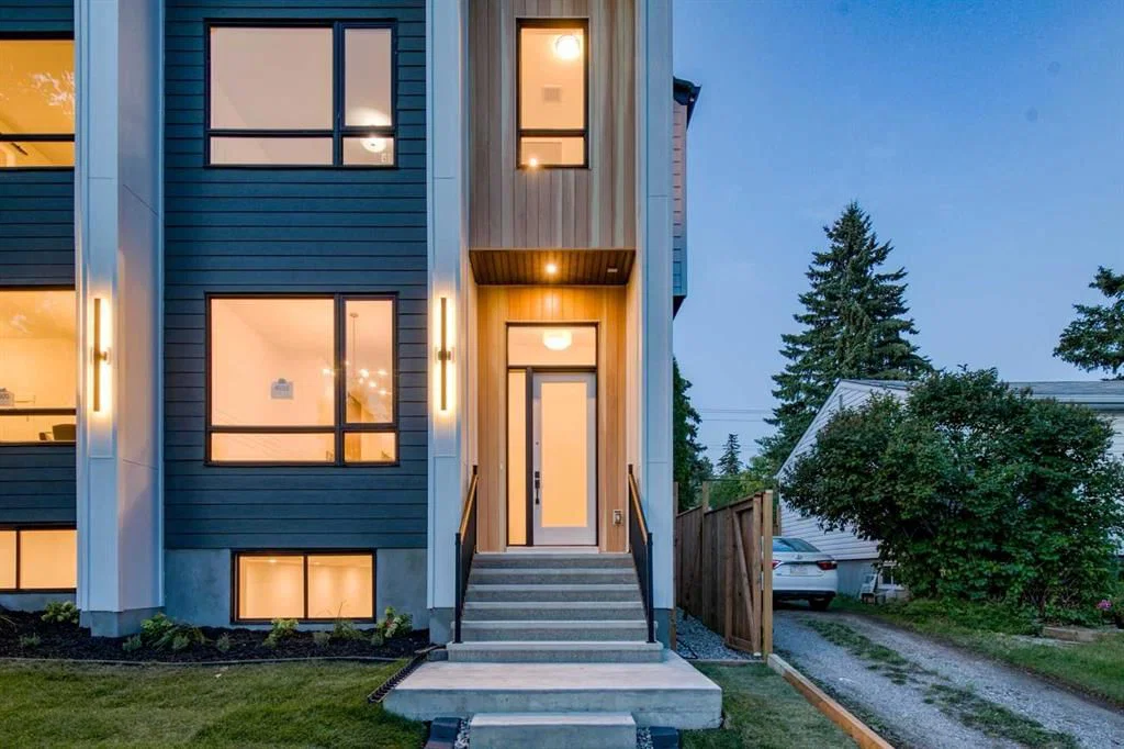 4920 21 Avenue NW, Calgary — photo 5 of 45