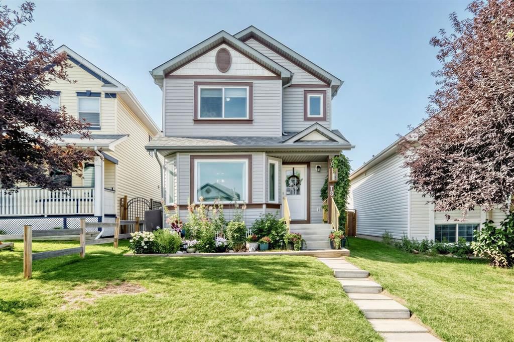 79 Hidden Hills Way NW, Calgary — main listing photo