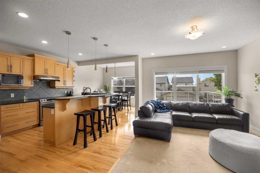 35 Covepark Place NE, Calgary — photo 2 of 42