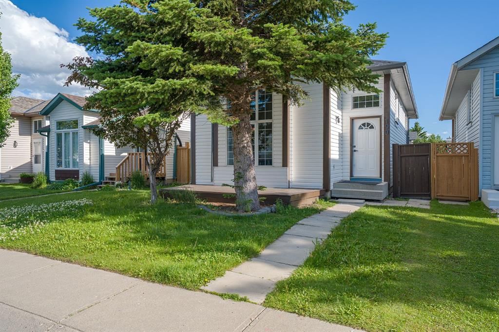 190 Coverdale Road NE, Calgary — main listing photo