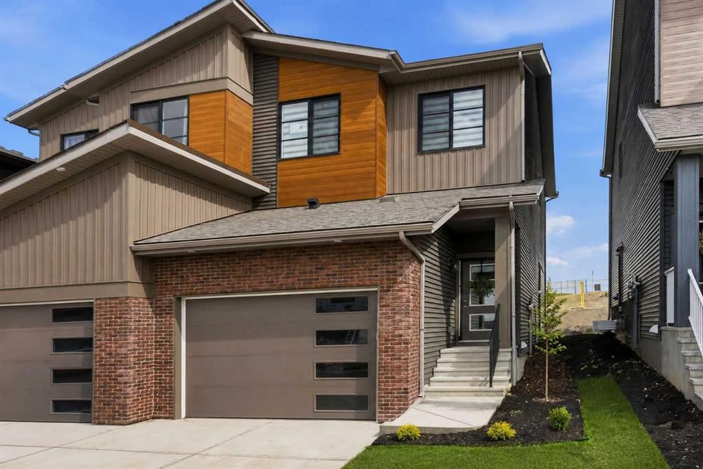 55 Heritage Manor, Cochrane — photo 2 of 50