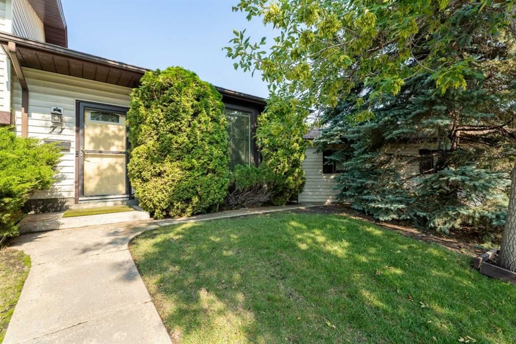 71 Templewood Road NE, Calgary — photo 3 of 39