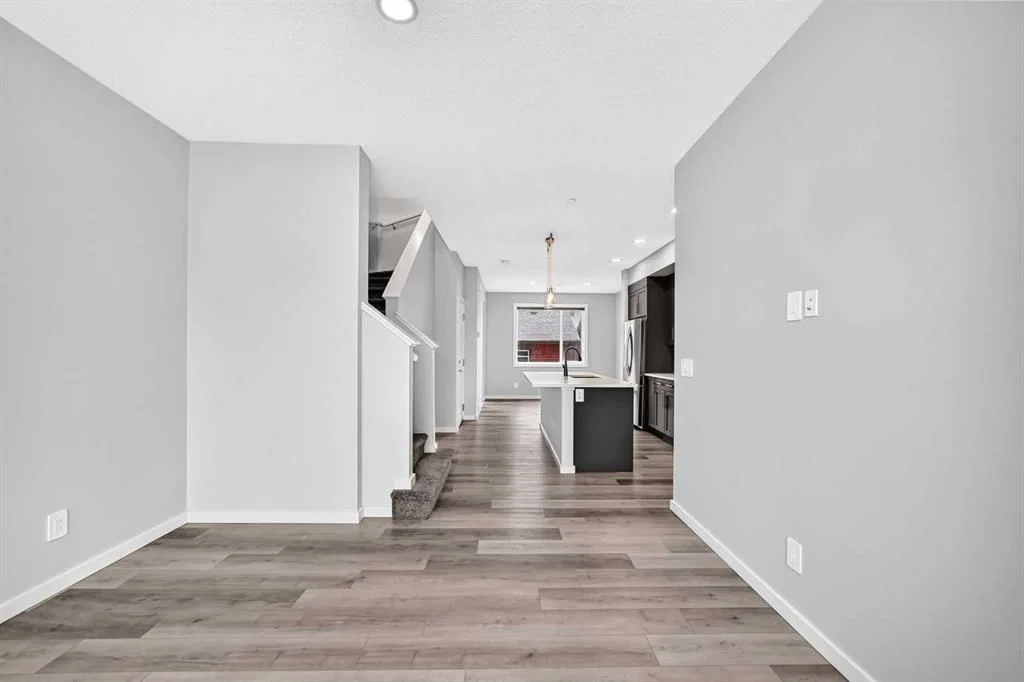 97 Herron Mews NE, Calgary — photo 5 of 48