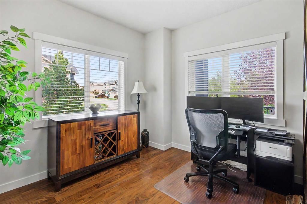 2 Baywater Cape, Airdrie — photo 3 of 49
