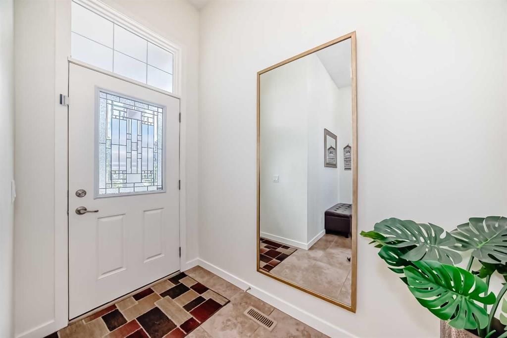 33 Redstone Drive NE, Calgary — photo 3 of 50