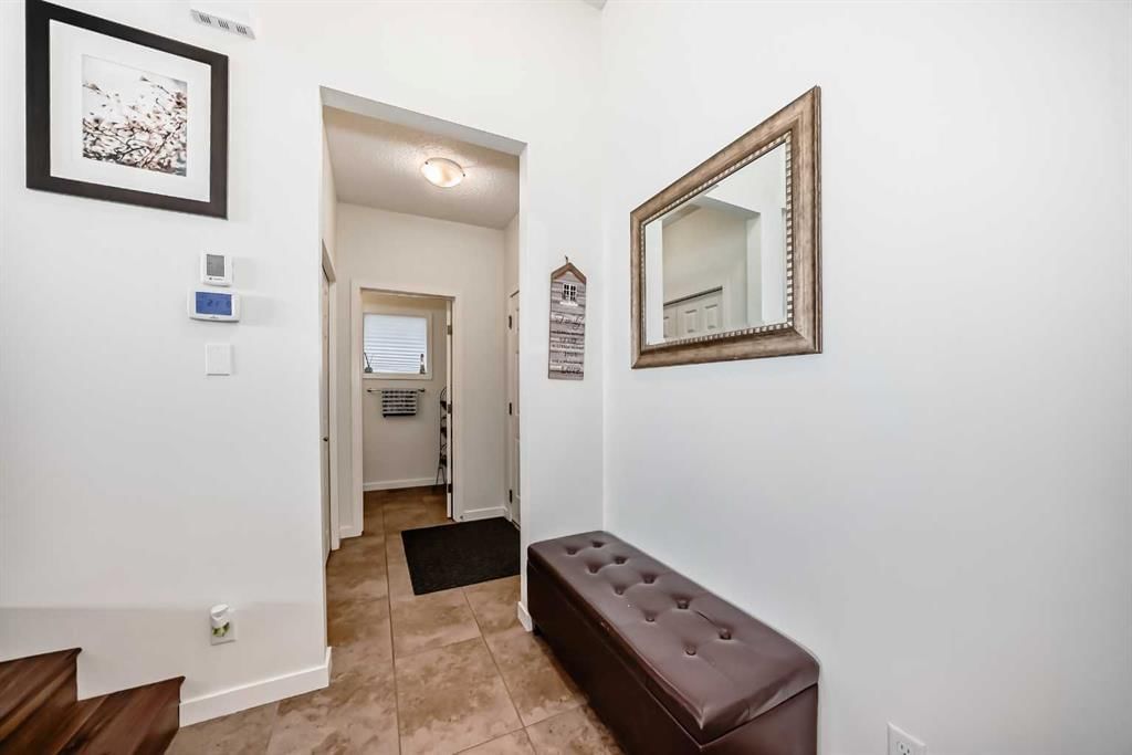 33 Redstone Drive NE, Calgary — photo 4 of 50