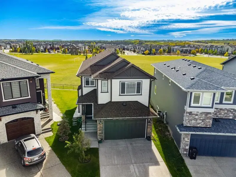 32 Legacy Cove SE, Calgary — photo 4 of 48