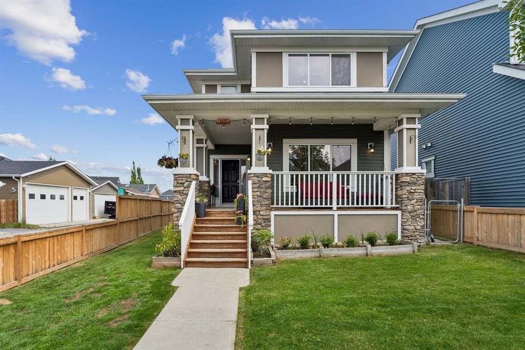 97 River Heights Crescent, Cochrane — photo 2 of 40