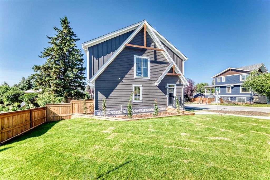 2238 44 Street NW, Calgary — photo 2 of 37