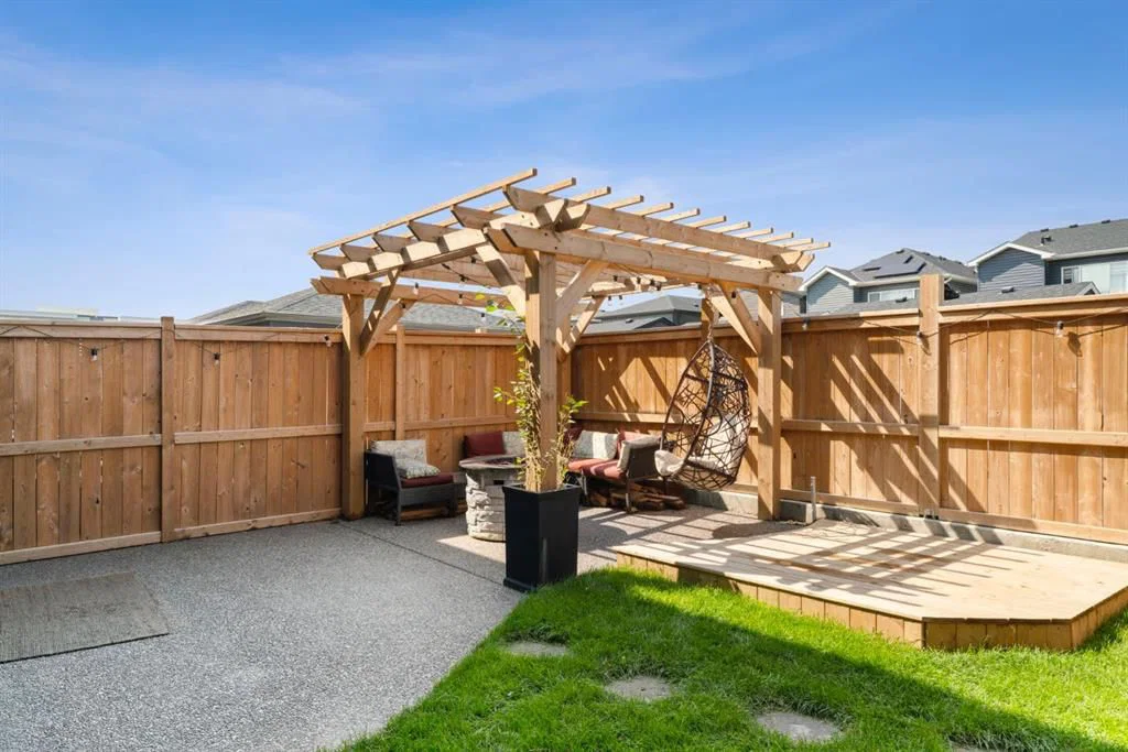 115 Wolf Willow Boulevard SE, Calgary — photo 4 of 50