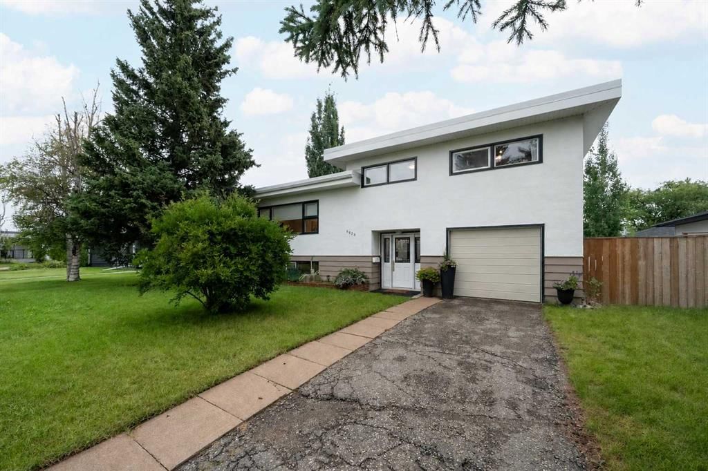 8628 7 Street SW, Calgary — main listing photo