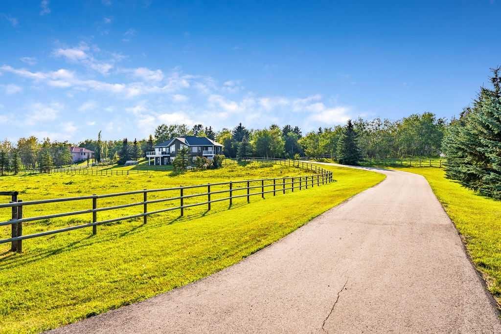 286027 11 Street W, Rural Foothills County — photo 2 of 50