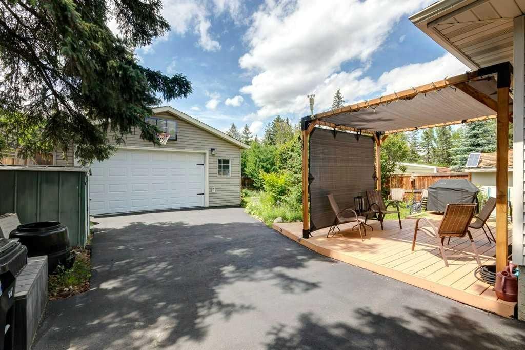 198 Bow Green Crescent NW, Calgary — photo 5 of 41