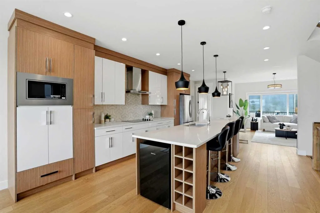 3817 Centre A Street NE, Calgary — photo 5 of 50