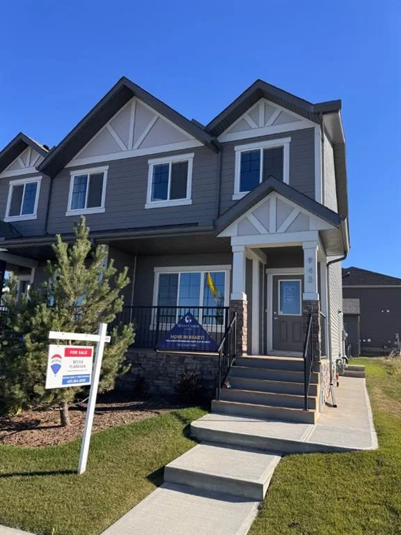 943 Legacy Circle SE, Calgary — photo 2 of 21