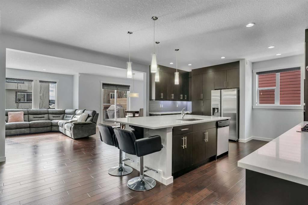 151 Stonemere Green, Chestermere — photo 3 of 50