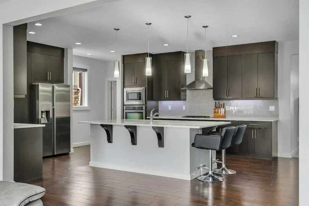 151 Stonemere Green, Chestermere — photo 4 of 50