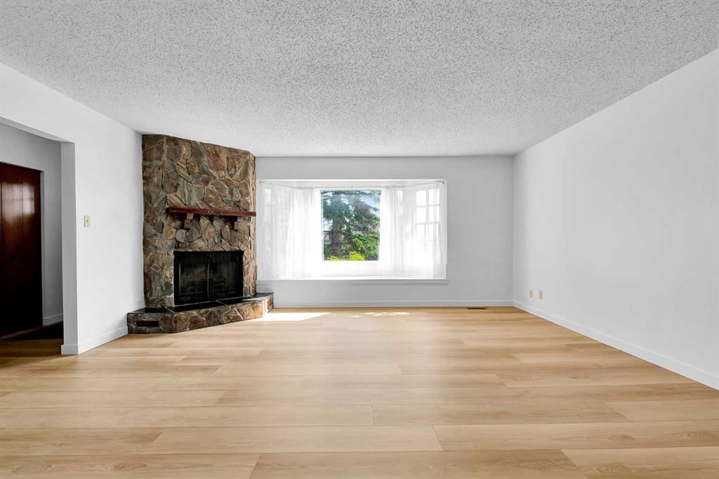 7819 7 Street SW, Calgary — photo 5 of 44