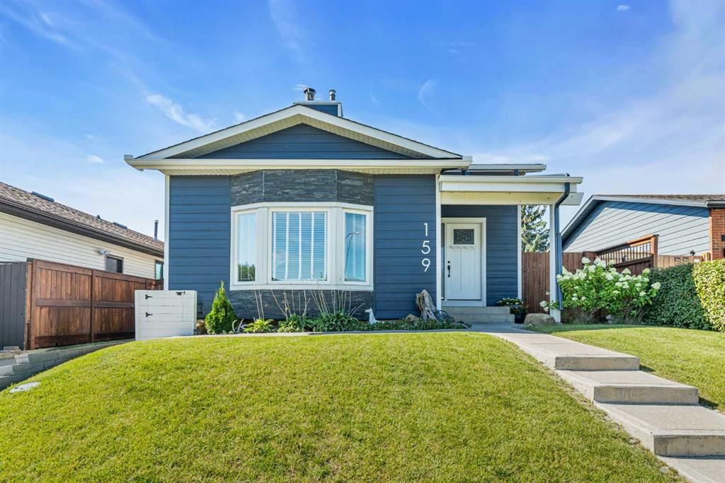 159 Bernard Way NW, Calgary — main listing photo