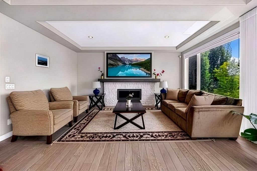 33 Aspen Summit Circle SW, Calgary — photo 4 of 39