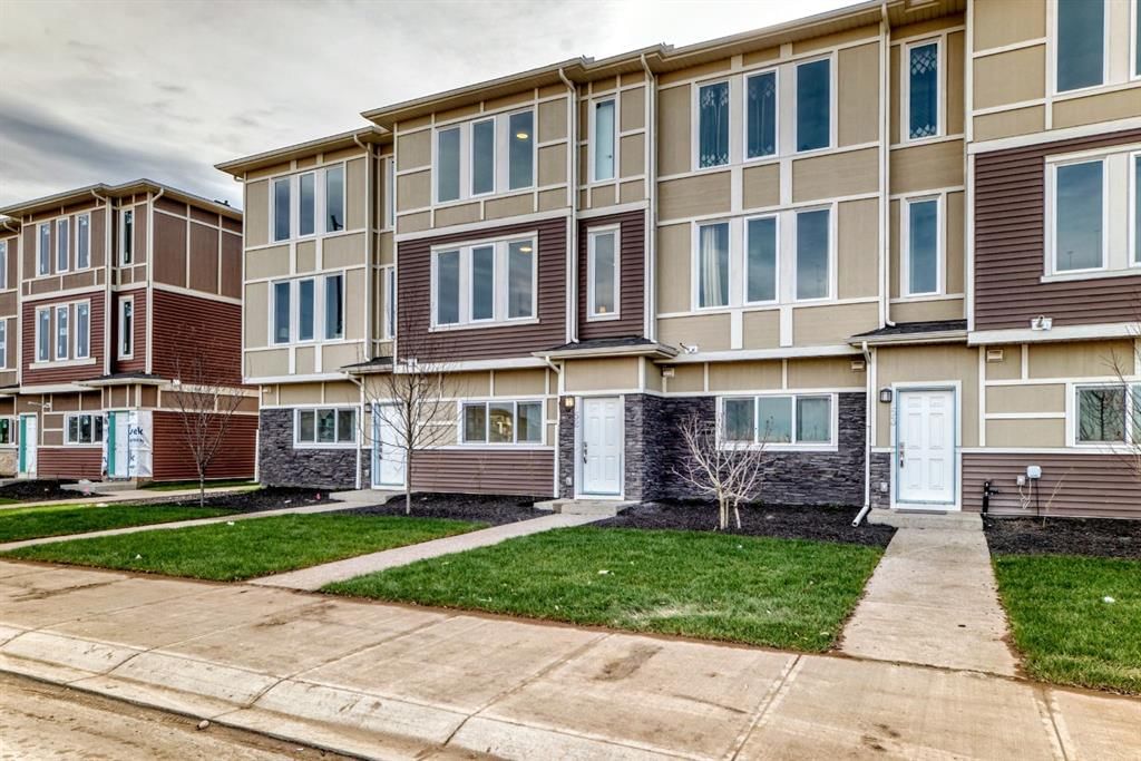 85 145 chelsea Mews, Chestermere — photo 2 of 44