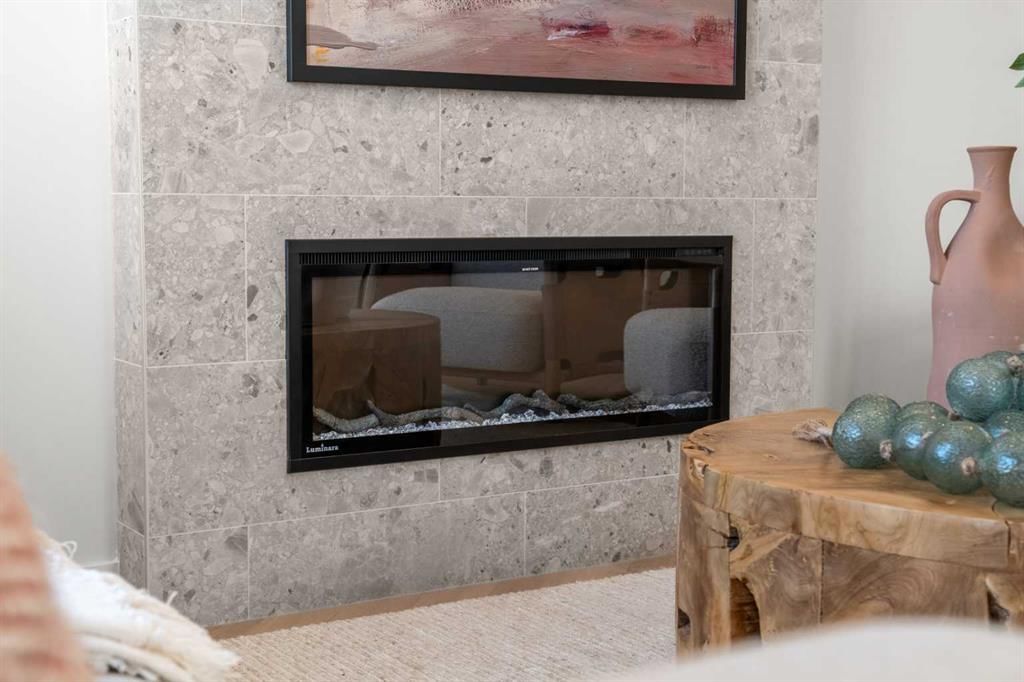 2061 Vantage Way SW, Airdrie — photo 4 of 50