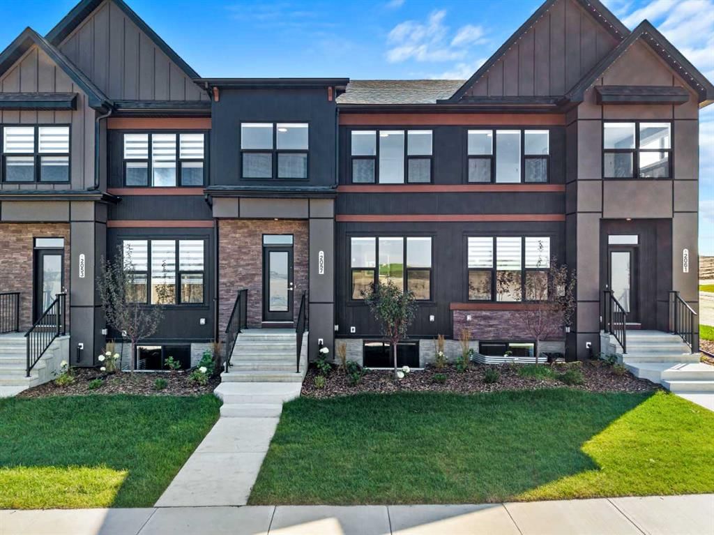 2057 Vantage Way SW, Calgary — row/townhouse for sale