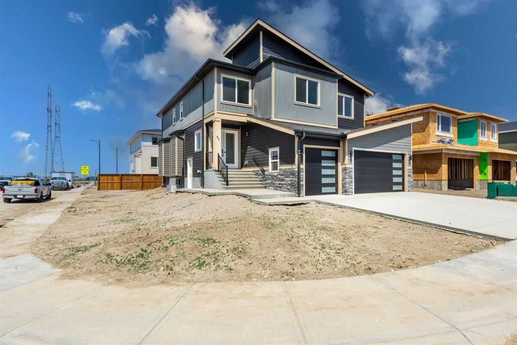41 Waterford Place, Chestermere — photo 2 of 44
