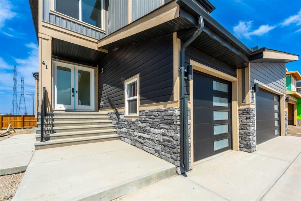 41 Waterford Place, Chestermere — photo 3 of 44