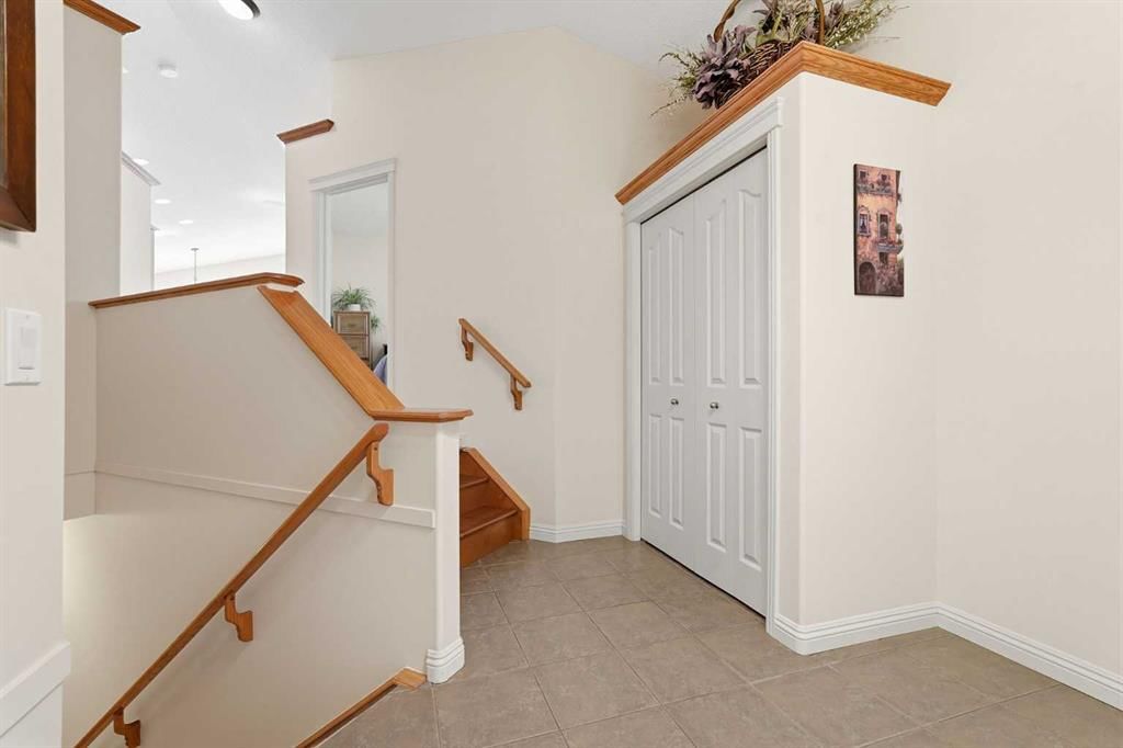 128 Covehaven Gardens NE, Calgary — photo 2 of 37