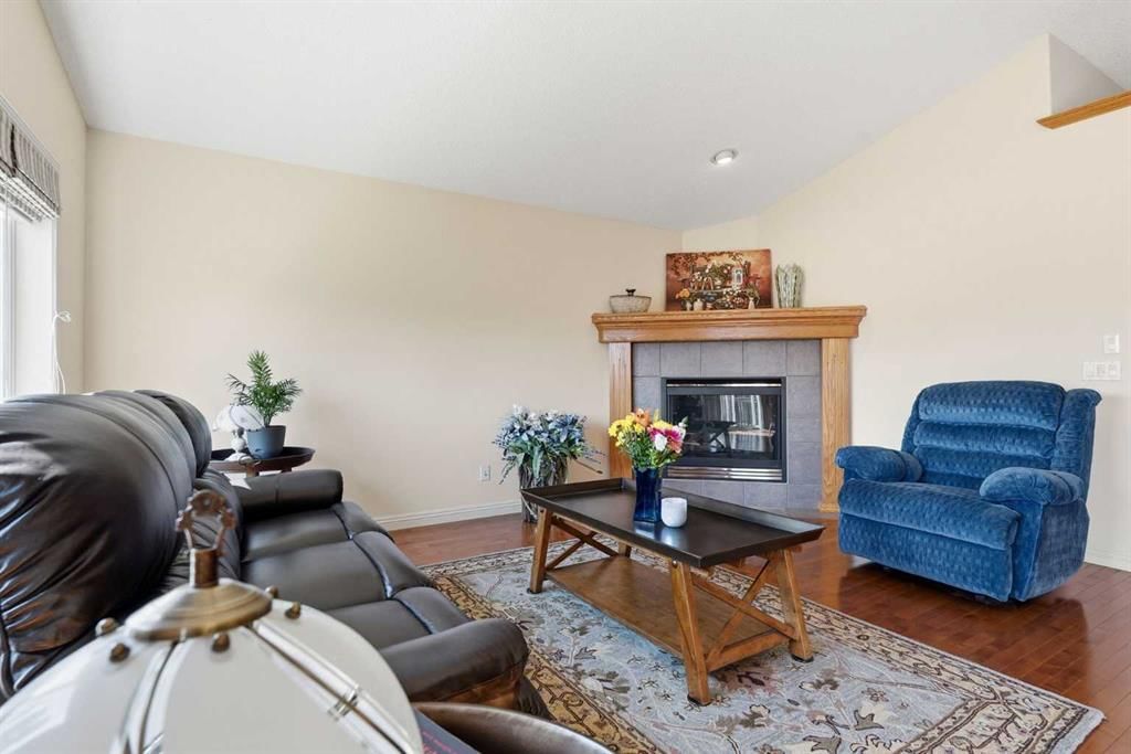 128 Covehaven Gardens NE, Calgary — photo 4 of 37